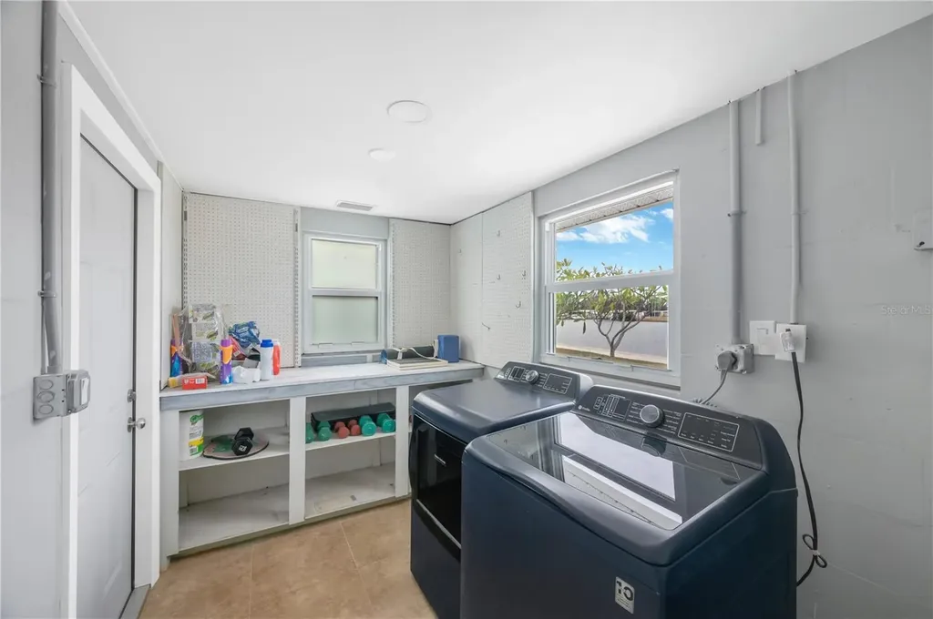827 Blue Heron Boulevard Ruskin FL 33570