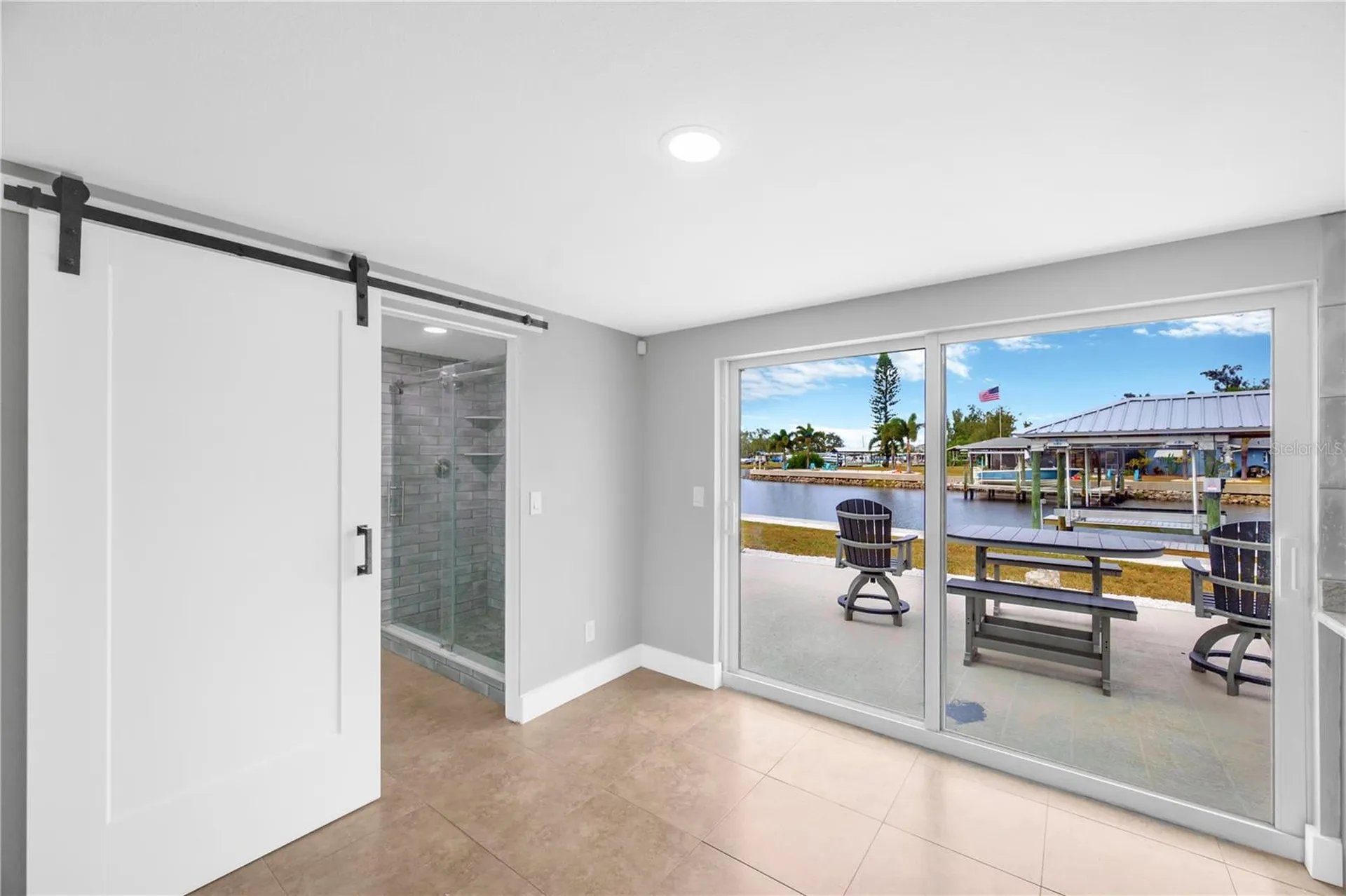827 Blue Heron Boulevard Ruskin FL 33570