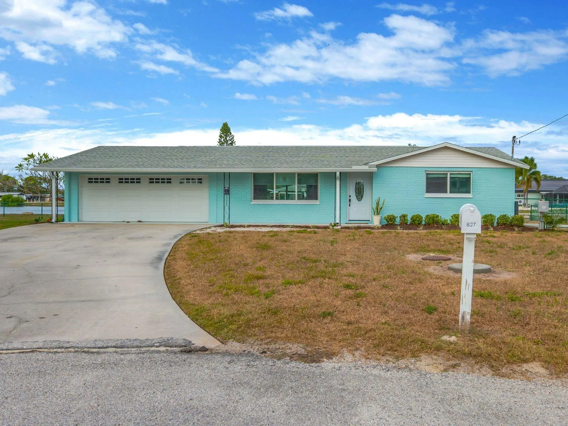 827 Blue Heron Boulevard Ruskin FL 33570