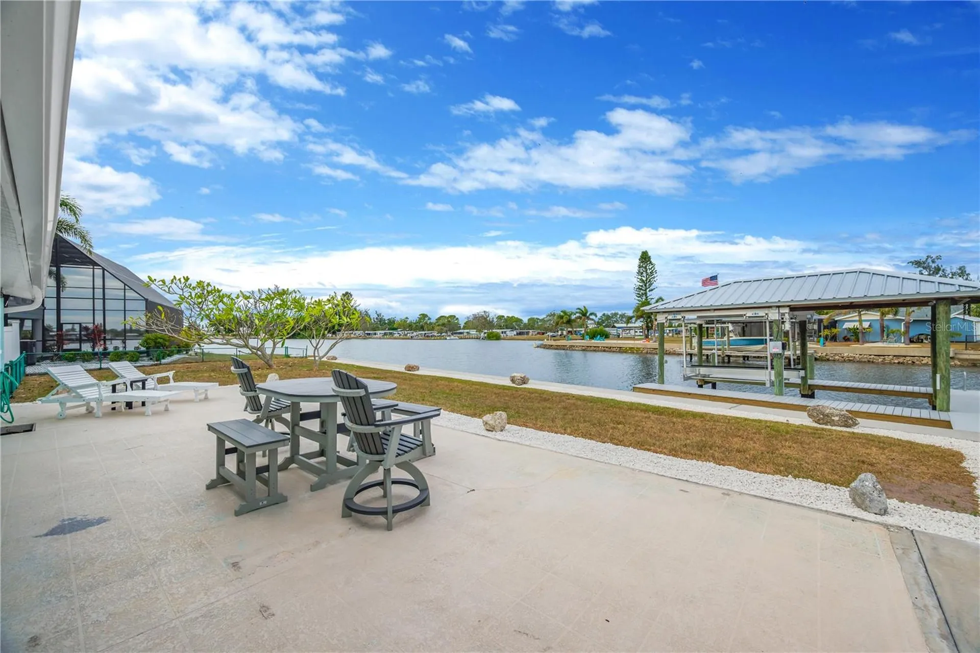 827 Blue Heron Boulevard Ruskin FL 33570