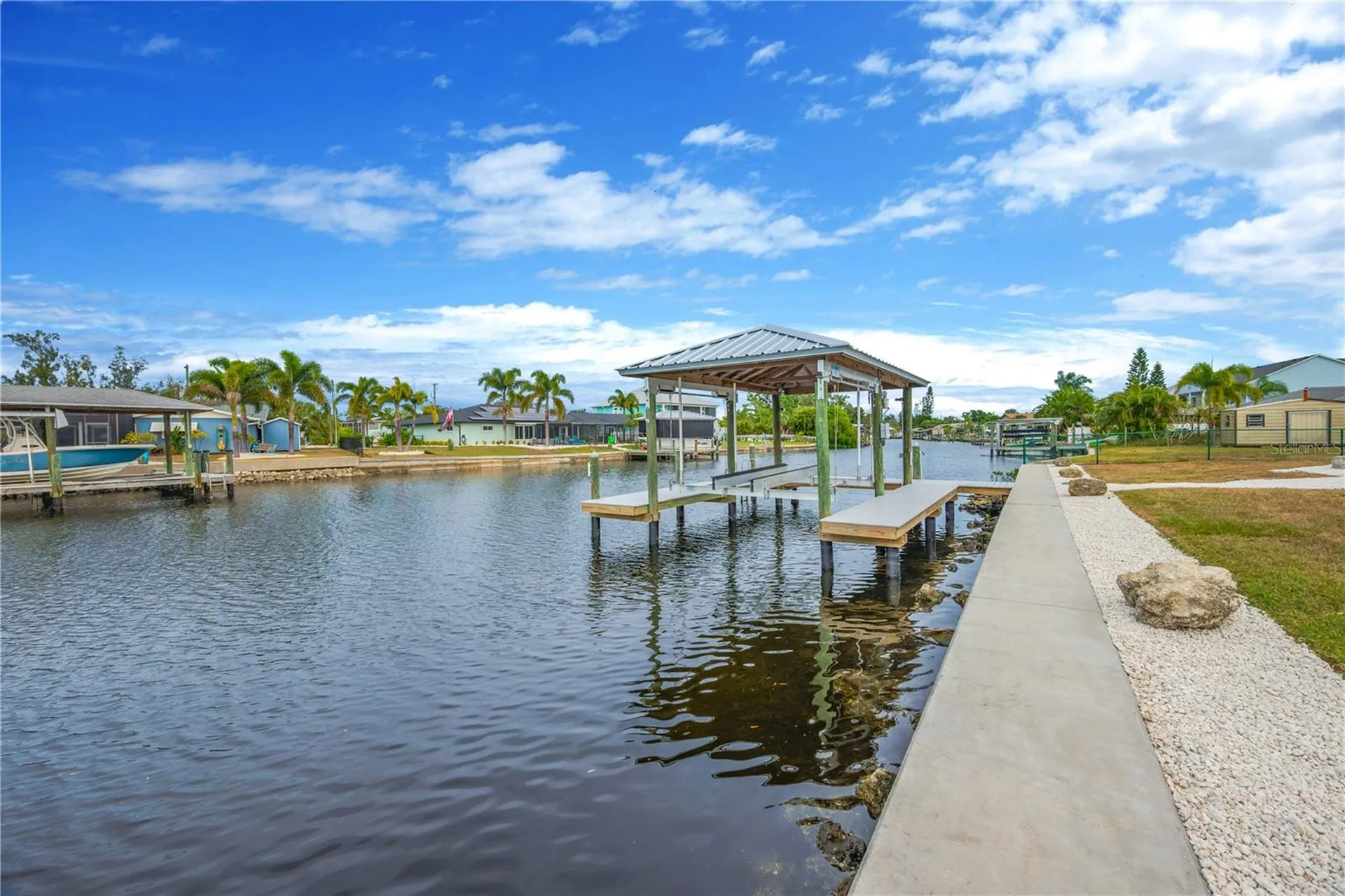 827 Blue Heron Boulevard Ruskin FL 33570