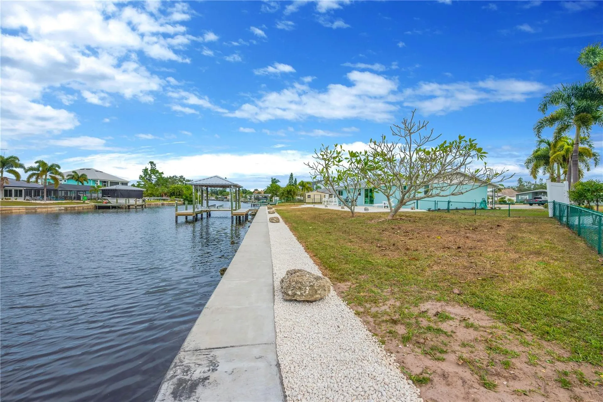 827 Blue Heron Boulevard Ruskin FL 33570
