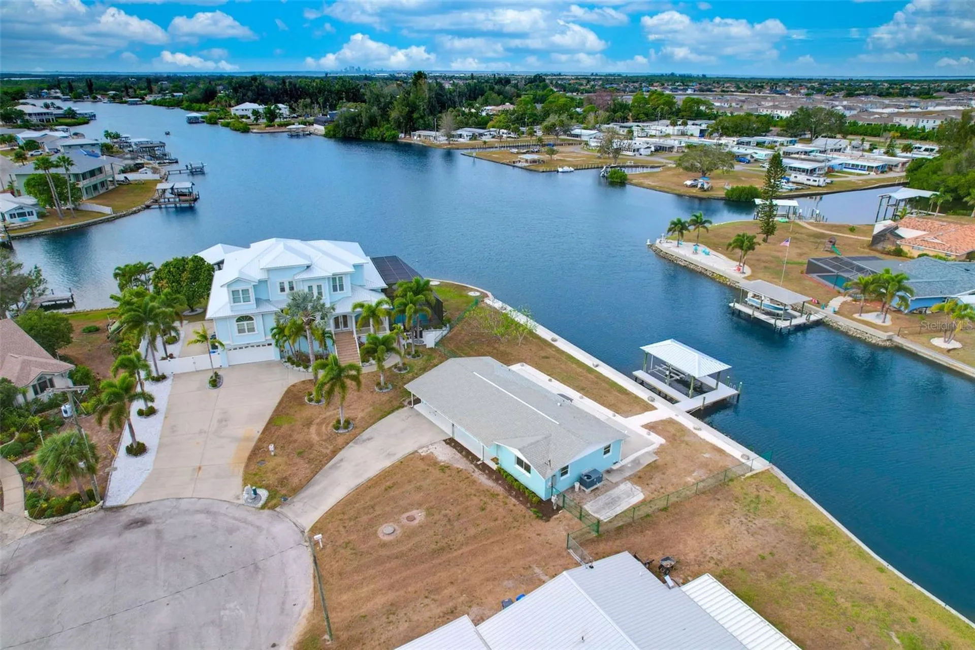 827 Blue Heron Boulevard Ruskin FL 33570