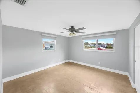 827 Blue Heron Boulevard Ruskin FL 33570