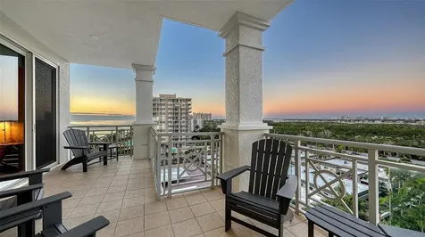 2052 Benjamin Franklin Drive Sarasota FL 34236