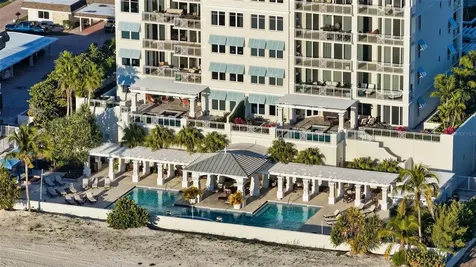 2052 Benjamin Franklin Drive Sarasota FL 34236