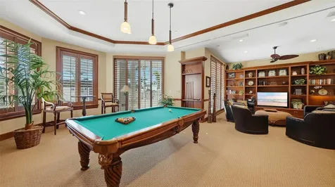 2052 Benjamin Franklin Drive Sarasota FL 34236