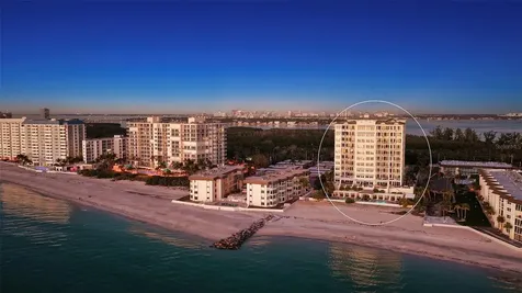 2052 Benjamin Franklin Drive Sarasota FL 34236