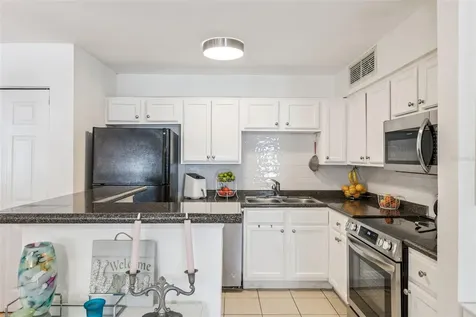 415 Lakepointe Drive Altamonte Springs FL 32701