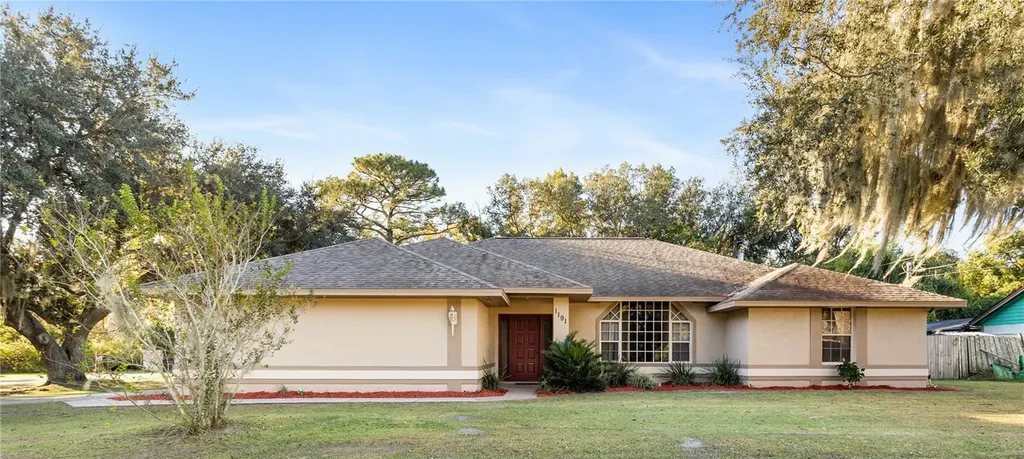 1191 S Brickell Drive Deltona FL 32725