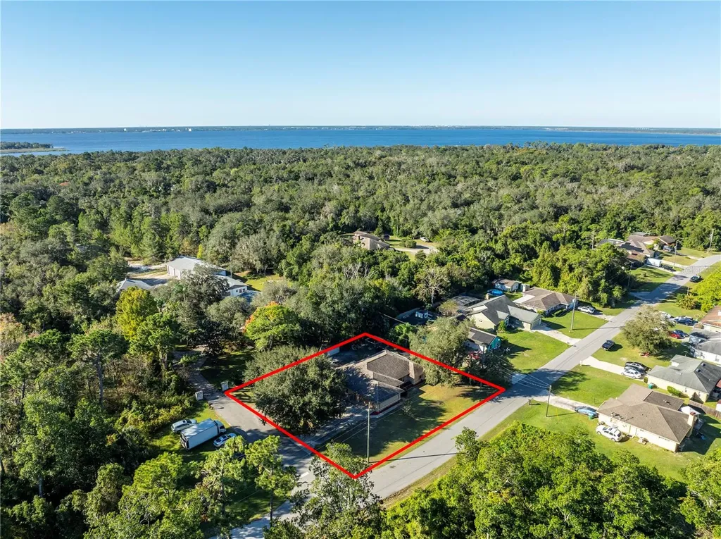 1191 S Brickell Drive Deltona FL 32725