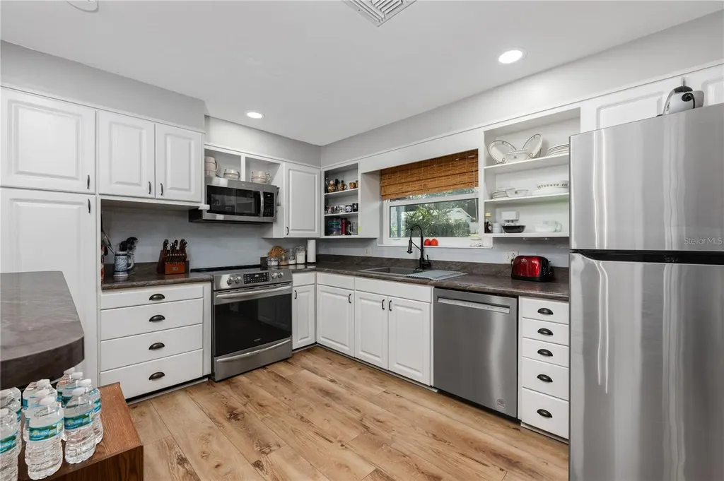 1438 Crestview Drive Mount Dora FL 32757