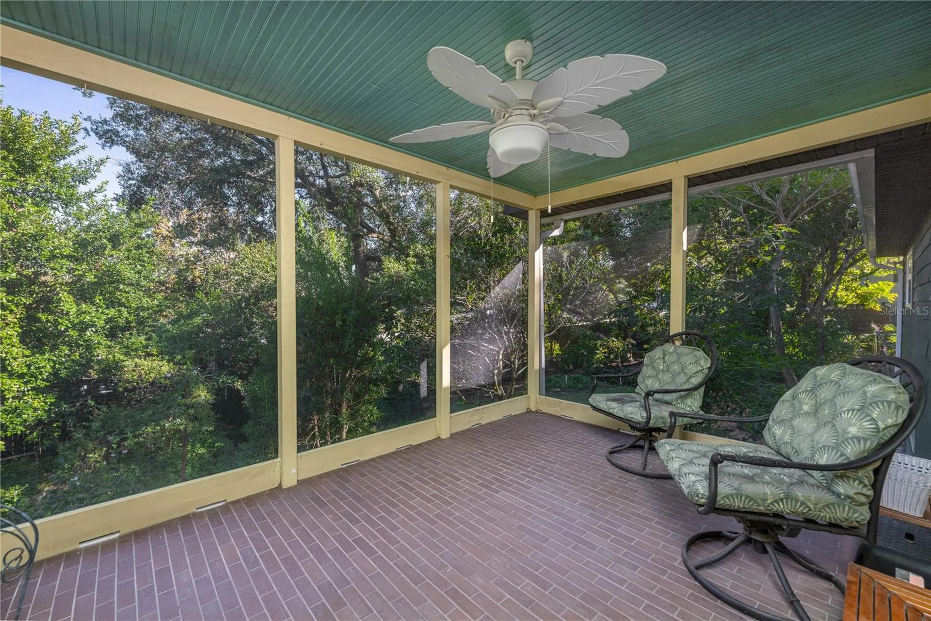 1438 Crestview Drive Mount Dora FL 32757