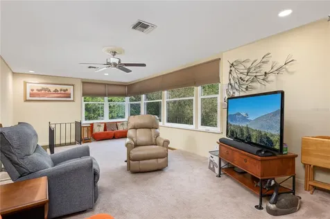 1438 Crestview Drive Mount Dora FL 32757
