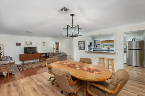 1438 Crestview Drive Mount Dora FL 32757