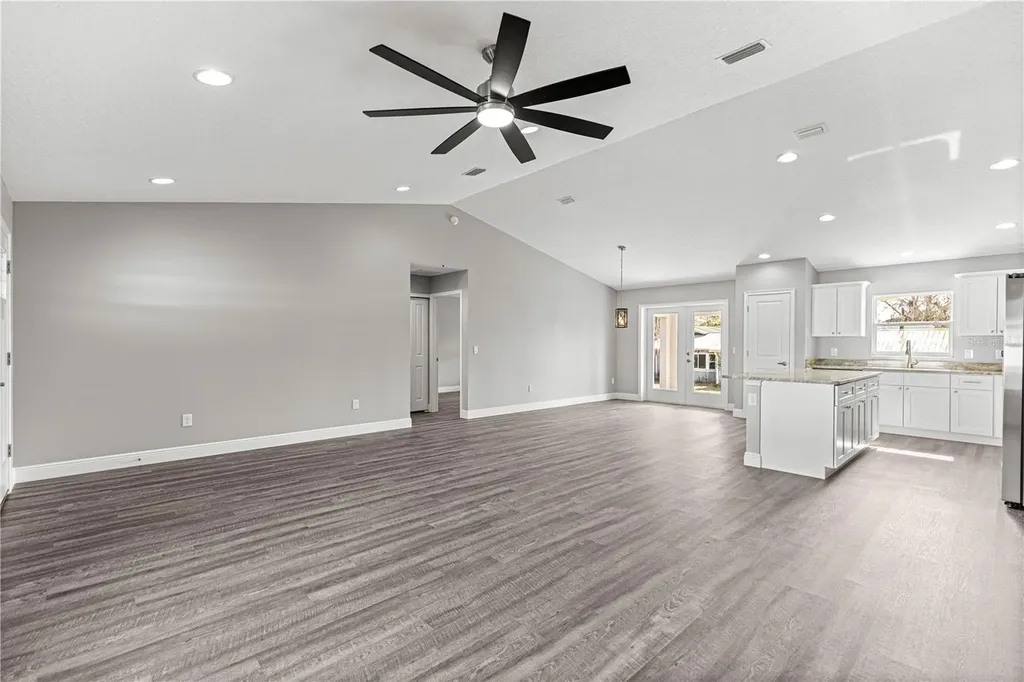 8276 SE 158th Street Summerfield FL 34491