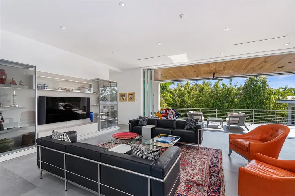 1365 Harbor Drive Sarasota FL 34239