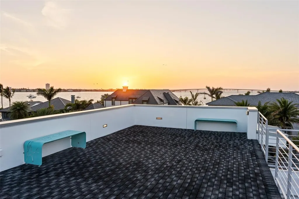 1365 Harbor Drive Sarasota FL 34239