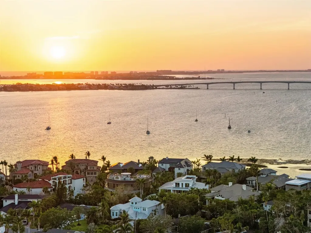 1365 Harbor Drive Sarasota FL 34239