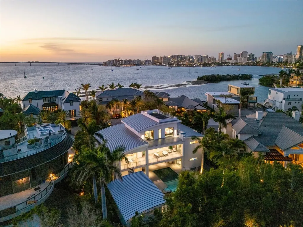 1365 Harbor Drive Sarasota FL 34239