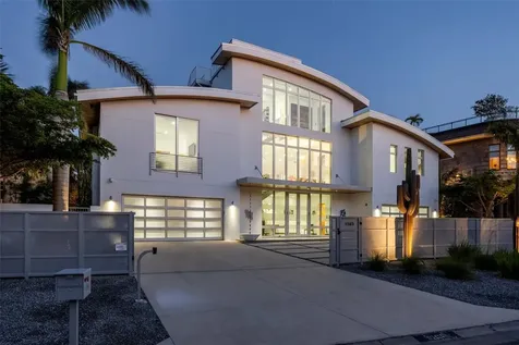 1365 Harbor Drive Sarasota FL 34239