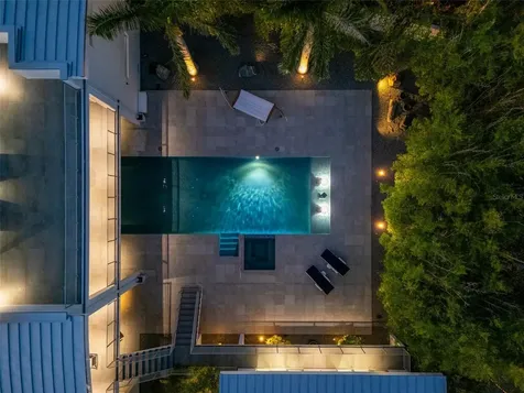 1365 Harbor Drive Sarasota FL 34239