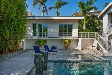 1365 Harbor Drive Sarasota FL 34239