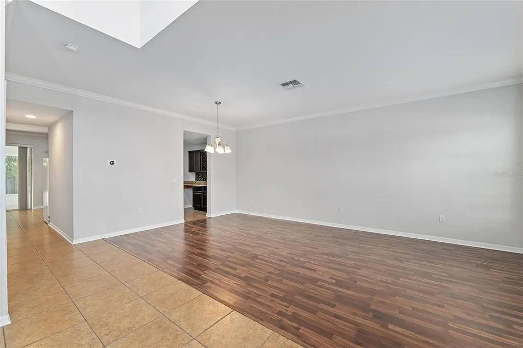 1048 NW 233rd Drive Newberry FL 32669