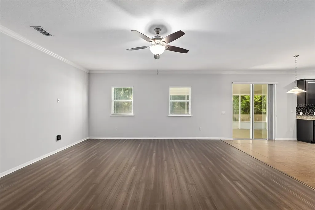 1048 NW 233rd Drive Newberry FL 32669
