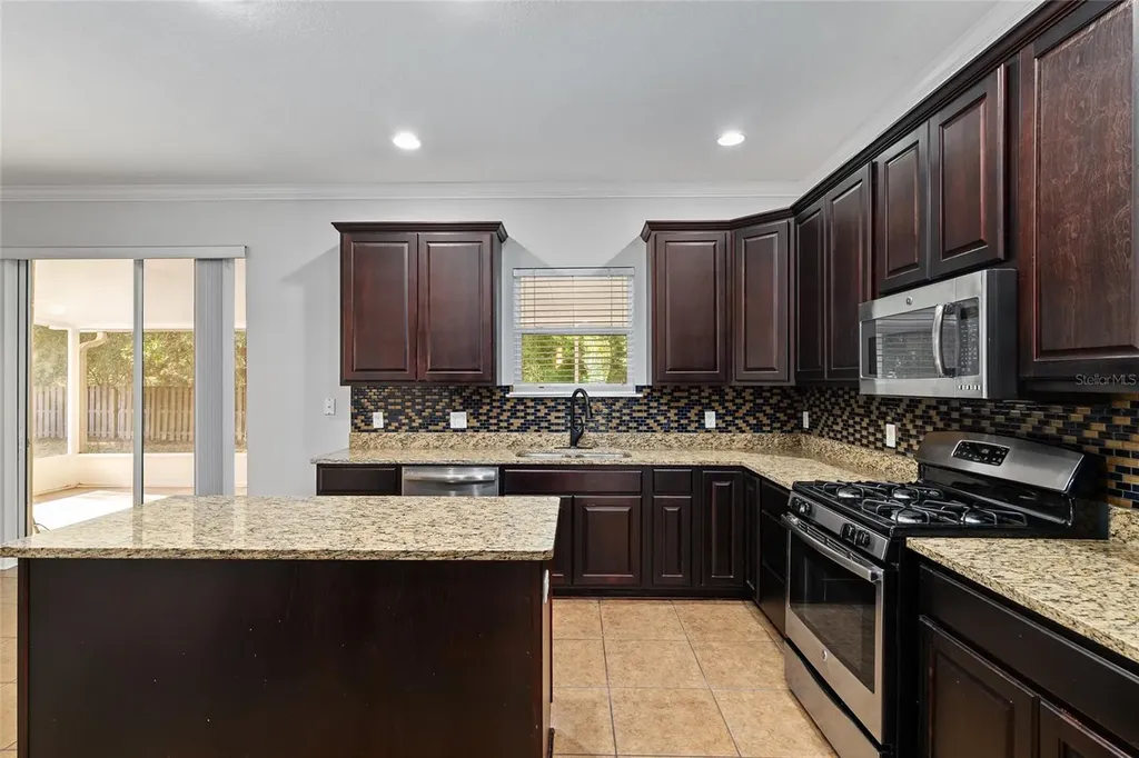 1048 NW 233rd Drive Newberry FL 32669