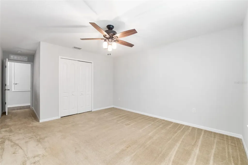 1048 NW 233rd Drive Newberry FL 32669