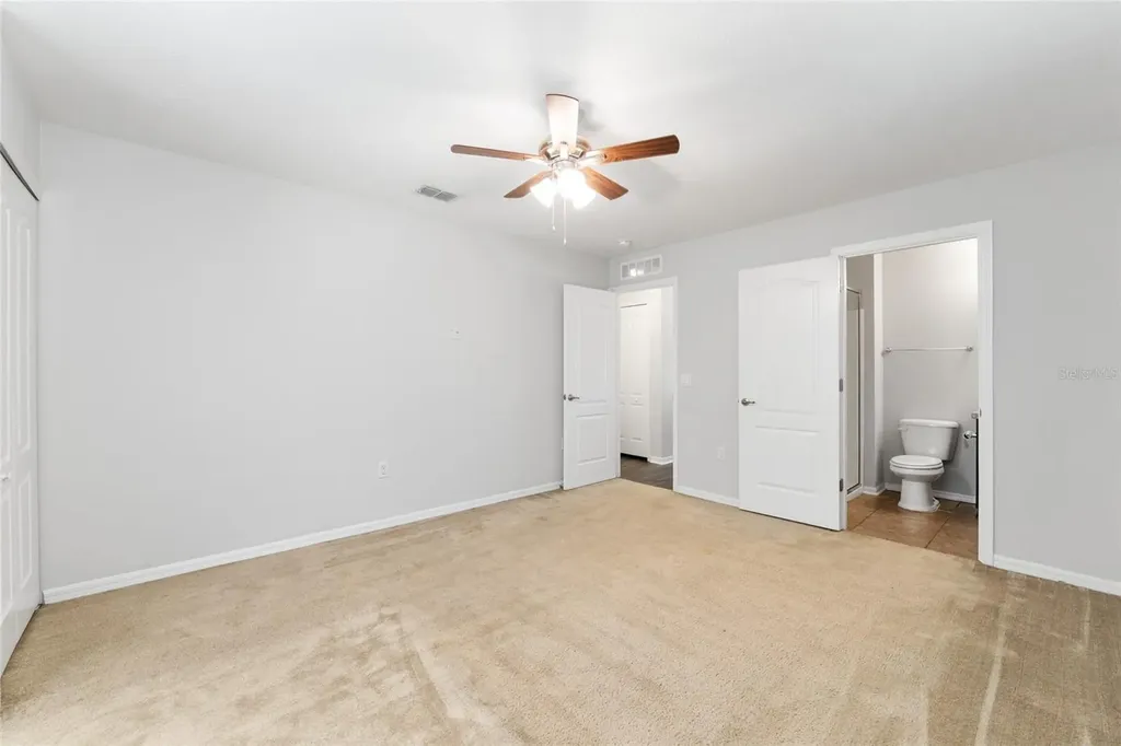 1048 NW 233rd Drive Newberry FL 32669