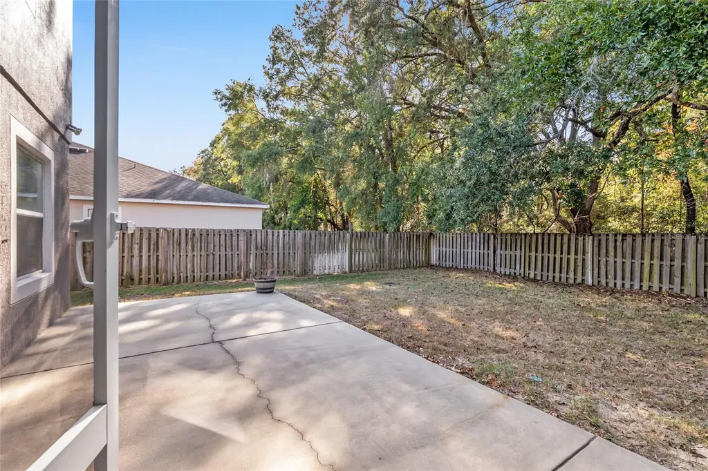 1048 NW 233rd Drive Newberry FL 32669