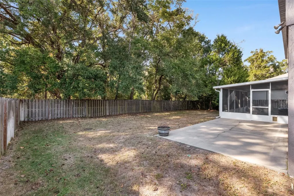 1048 NW 233rd Drive Newberry FL 32669