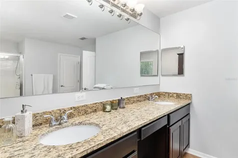 1048 NW 233rd Drive Newberry FL 32669