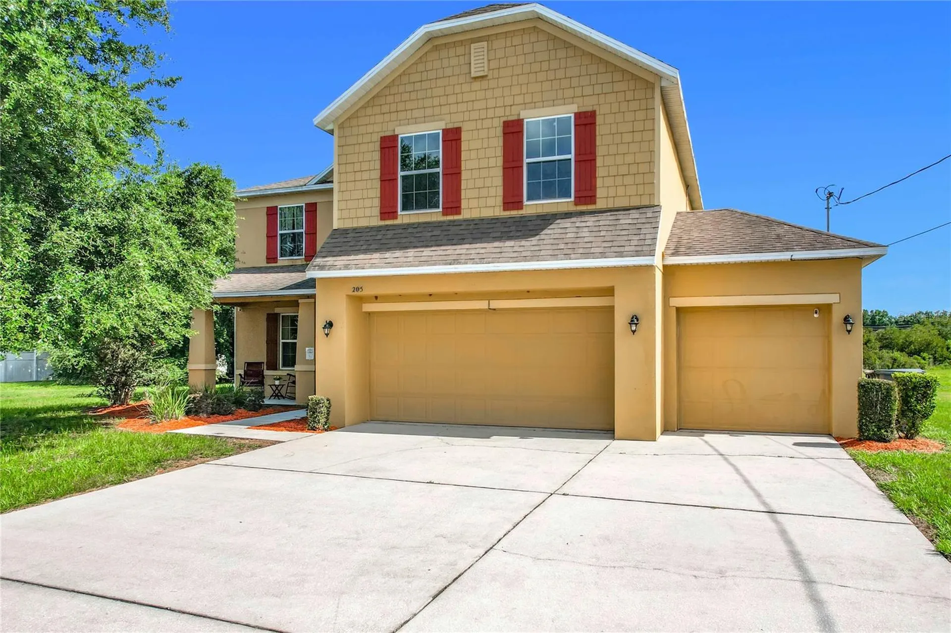 205 Tifton Street Winter Haven FL 33880