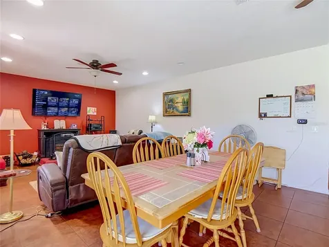 205 Tifton Street Winter Haven FL 33880
