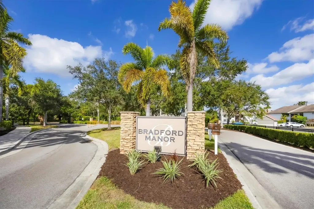 1314 Grantham Drive Sarasota FL 34234