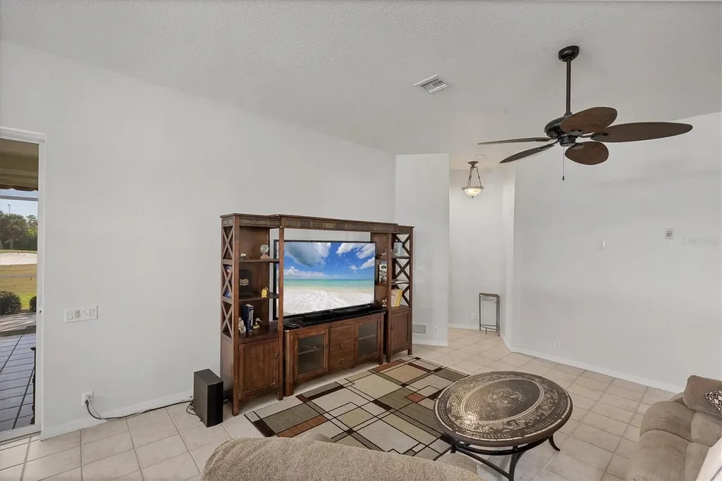 446 Pinewood Lake Drive Venice FL 34285