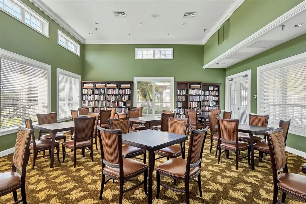 446 Pinewood Lake Drive Venice FL 34285
