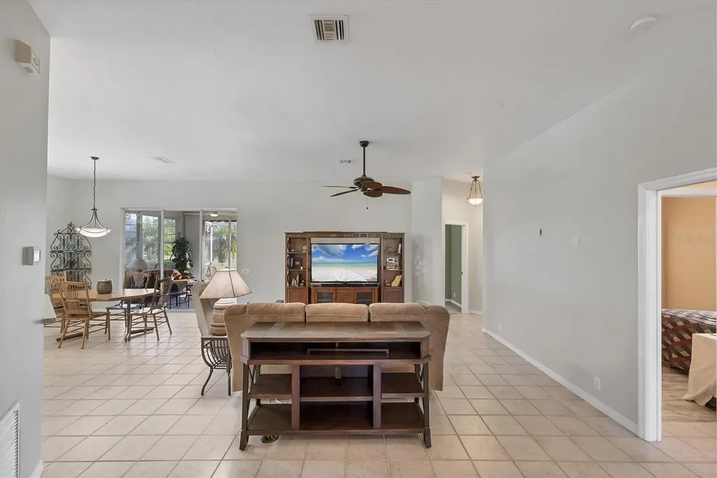 446 Pinewood Lake Drive Venice FL 34285