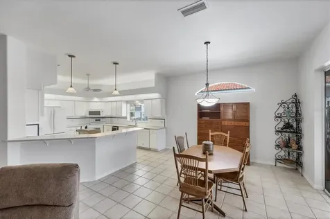 446 Pinewood Lake Drive Venice FL 34285