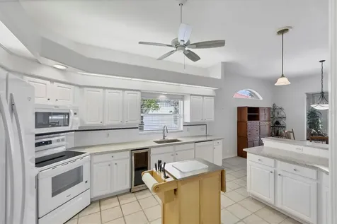446 Pinewood Lake Drive Venice FL 34285