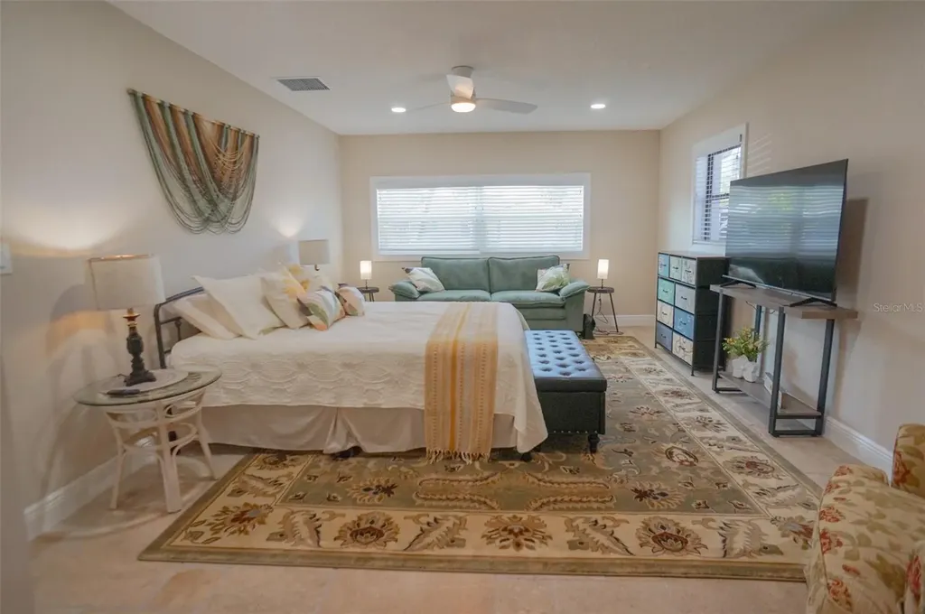 929 Lantana Avenue Clearwater Beach FL 33767