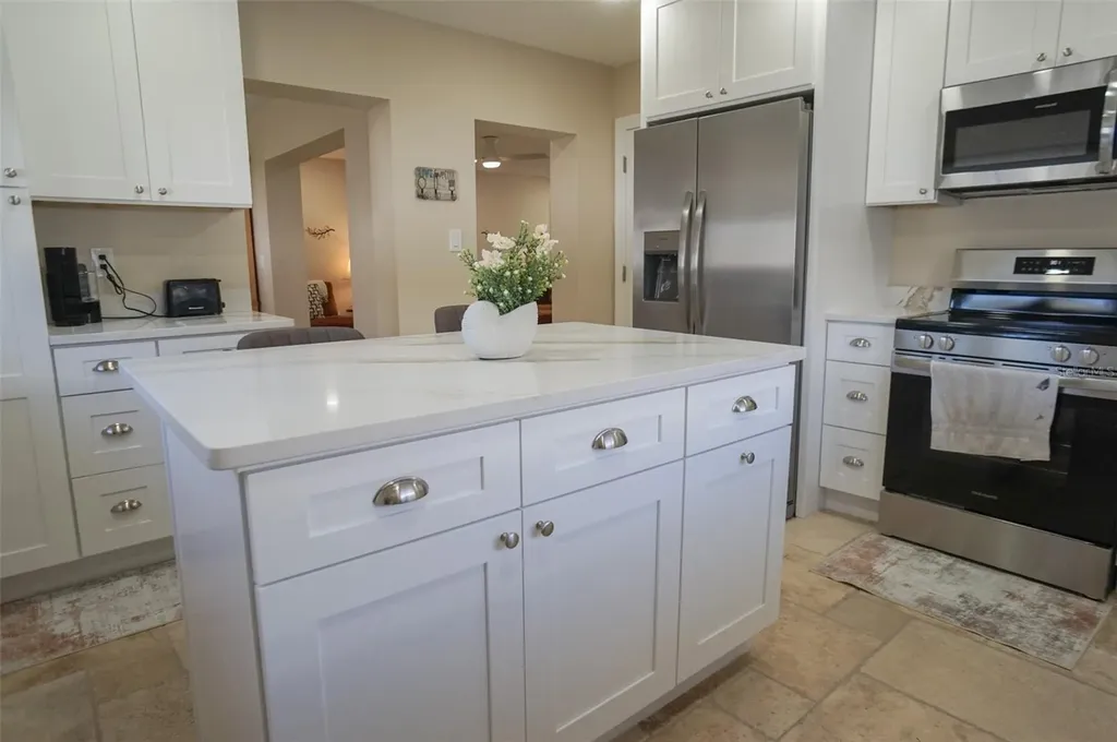 929 Lantana Avenue Clearwater Beach FL 33767