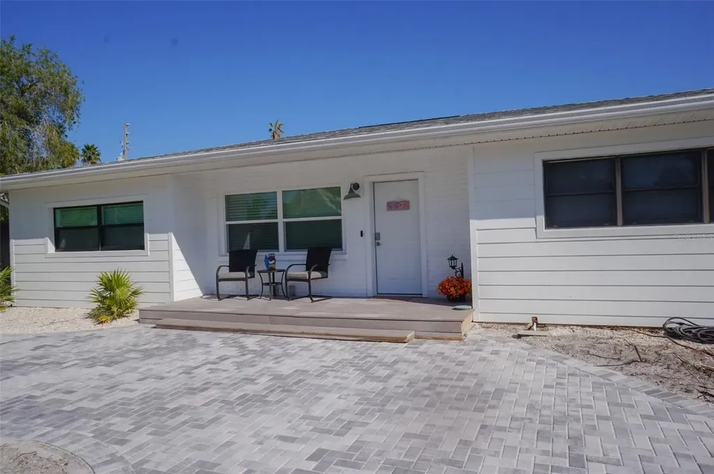 929 Lantana Avenue Clearwater Beach FL 33767