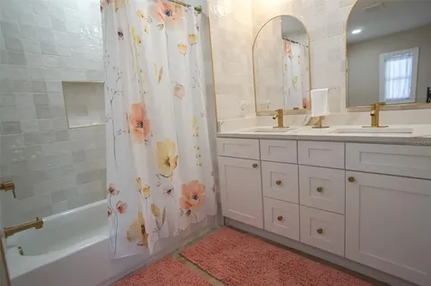 929 Lantana Avenue Clearwater Beach FL 33767