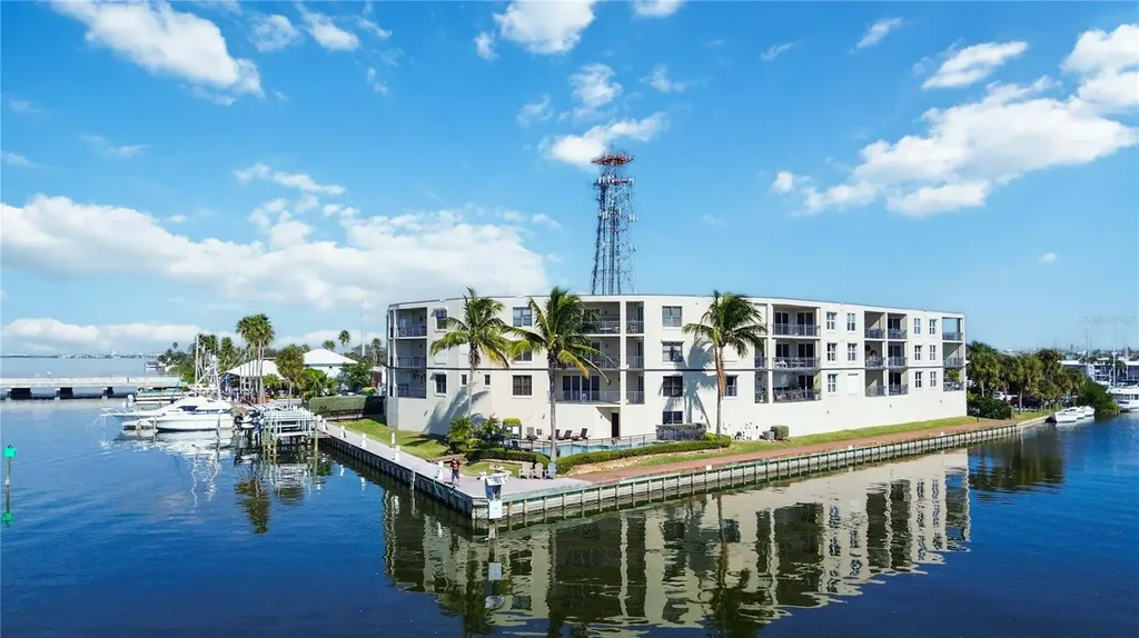 4125 W End Road Cocoa Beach FL 32931