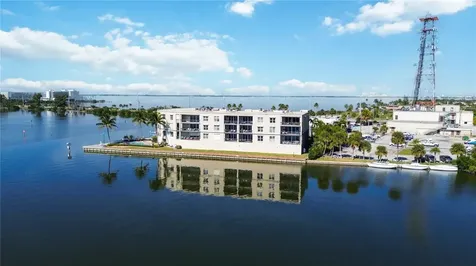 4125 W End Road Cocoa Beach FL 32931