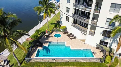 4125 W End Road Cocoa Beach FL 32931